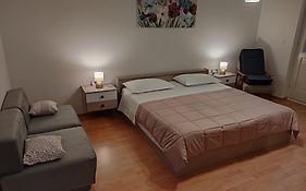 Apartment Landeka