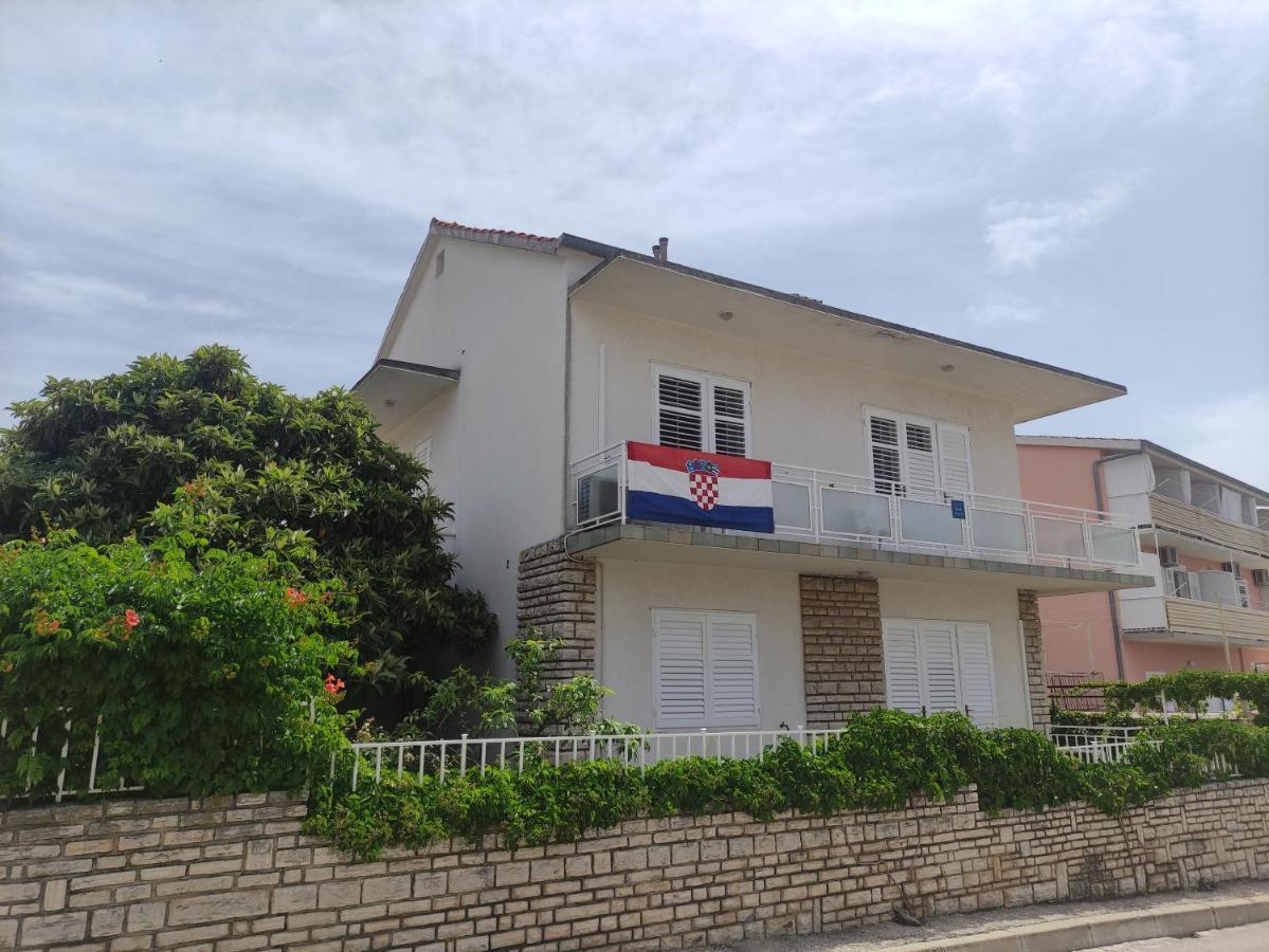 Apartment Landeka Primošten Zewnętrze zdjęcie